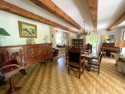 French property for sale in Vaison-la-Romaine, Vaucluse - €650,000 - photo 6