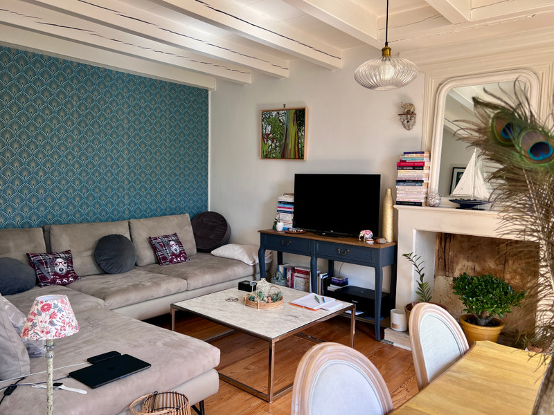 French property for sale in Jarnac, Charente - €272,850 - photo 3