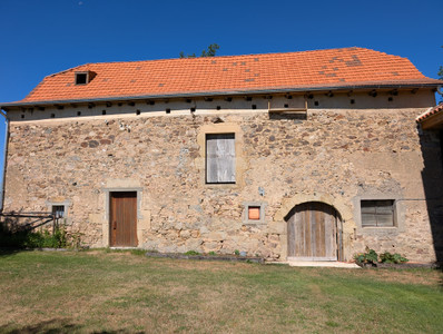French property for sale in Lanuéjouls, Aveyron - €239,400 - photo 8