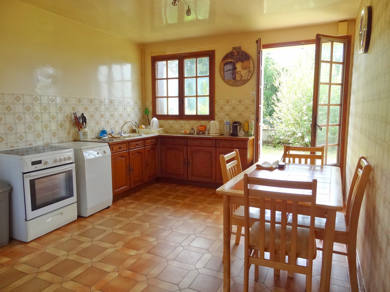 French property for sale in Compreignac, Haute-Vienne - &#8364;149,330 - photo 3