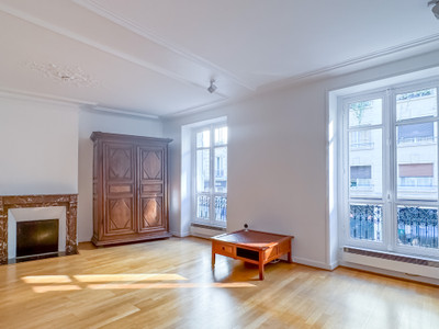 Appartement à vendre à Paris 5e Arrondissement, Paris, Île-de-France, avec Leggett Immobilier
