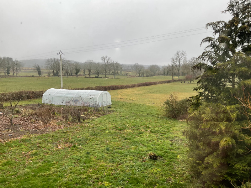 French property for sale in Issoudun-Létrieix, Creuse - €85,000 - photo 2