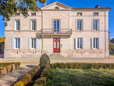 house for sale in Charente-Maritime