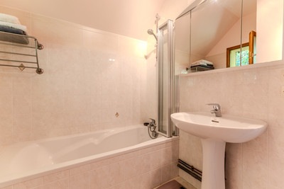 Ski property for sale in Venosc Village - €445,000 - photo 10