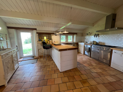 French property for sale in Saint-Sornin, Charente-Maritime - €371,000 - photo 1