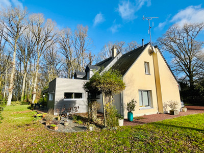 Maison à vendre à Mayenne, Mayenne, Pays de la Loire, avec Leggett Immobilier