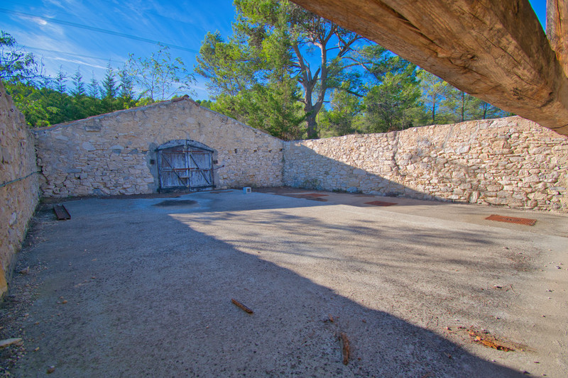 French property for sale in Siran, Hérault - €230,000 - photo 4