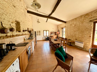 Maison à vendre à Geay, Charente-Maritime - 445.200 € - photo 2