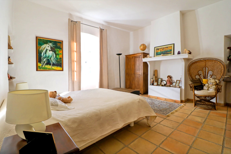 French property for sale in Quissac, Gard - €930,000 - photo 5