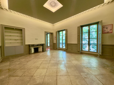 French property for sale in Nîmes, Gard - €450,000 - photo 1