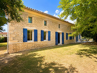 Propriété à vendre à Générac, Gironde - 265 000 € - photo n°1