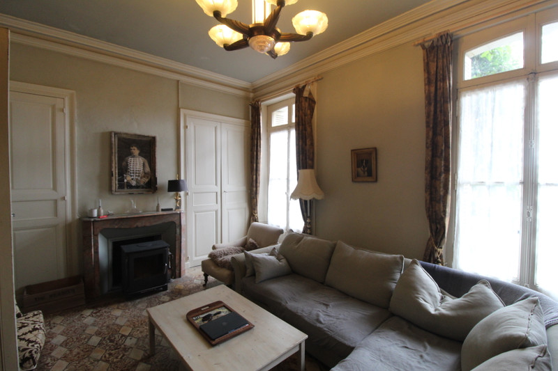 French property for sale in Martizay, Indre - €267,500 - photo 2