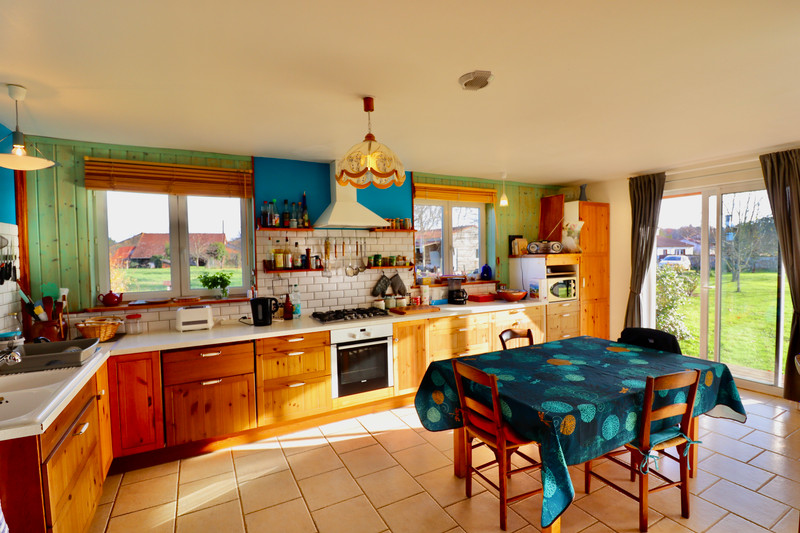 French property for sale in Eymouthiers, Charente - €256,800 - photo 2