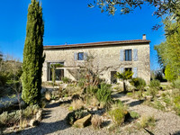 Propriété à vendre à Val-d'Auge, Charente - 285 000 € - photo n°1
