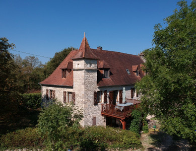 Maison à vendre à Montfaucon, Lot, Midi-Pyrénées, avec Leggett Immobilier