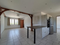 Propriété à vendre à Mouhet, Indre - 194 900 € - photo n°2
