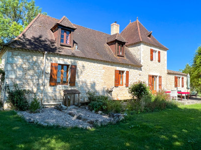 Maison à vendre à Beaumont-du-Périgord, Dordogne, Aquitaine, avec Leggett Immobilier