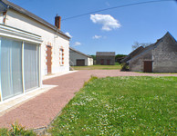 Maison à vendre à Noyant-Villages, Maine-et-Loire - 152.000 € - photo 4