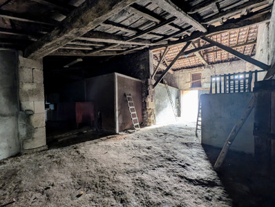 French property for sale in Arthenac, Charente-Maritime - €159,900 - photo 6