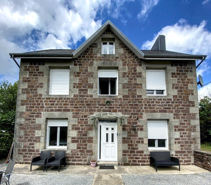 French property for sale in Gavray, Manche - €339,200 - photo 1