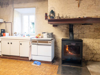 Propriété à vendre à Maisonnais-sur-Tardoire, Haute-Vienne - 77 000 € - photo n°3