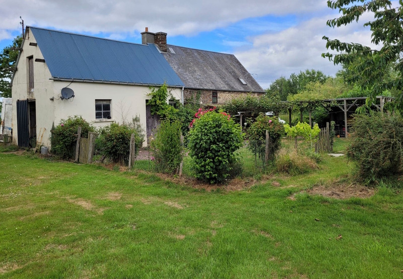 Maison à Valdallière, Calvados - photo 1