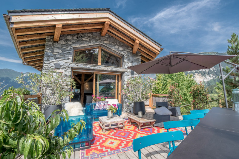 Ski property for sale in Courchevel 1550 - €6,950,000 - photo 1