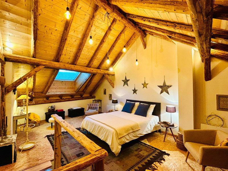 French property for sale in Talloires-Montmin, Haute-Savoie - €398,000 - photo 1