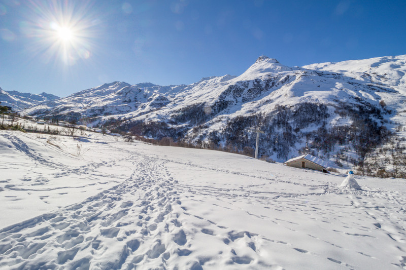 Ski property for sale in Les Menuires - €1,300,000 - photo 2