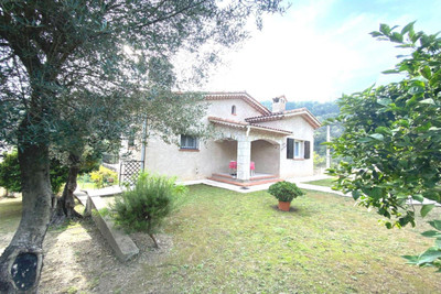 Maison à vendre à Vence, Alpes-Maritimes, PACA, avec Leggett Immobilier