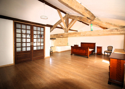 French property for sale in Lonnes, Charente - €224,700 - photo 4