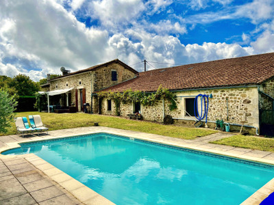 French property for sale in Teyjat, Dordogne - €220,000 - photo 10