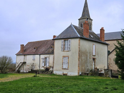 French property for sale in Saint-Caprais, Allier - €76,000 - photo 1