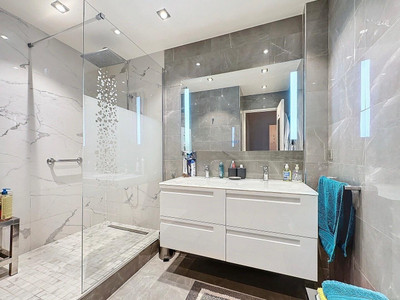 French property for sale in Paris 19e Arrondissement, Paris - €850,000 - photo 6
