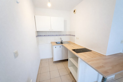 French property for sale in Béziers, Hérault - €110,000 - photo 5