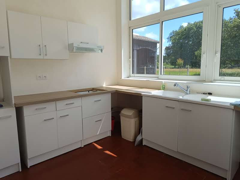 French property for sale in Cercoux, Charente-Maritime - €579,000 - photo 5
