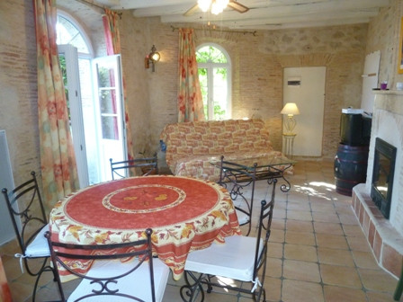 French property for sale in Saint-Martin-de-Coux, Charente-Maritime - €1,049,990 - photo 5