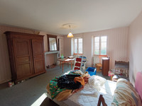 Propriété à vendre à Évaux-les-Bains, Creuse - 66 600 € - photo n°8