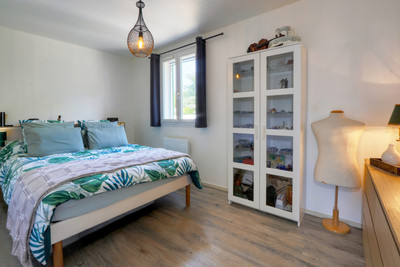 French property for sale in Rustrel, Vaucluse - €453,000 - photo 6