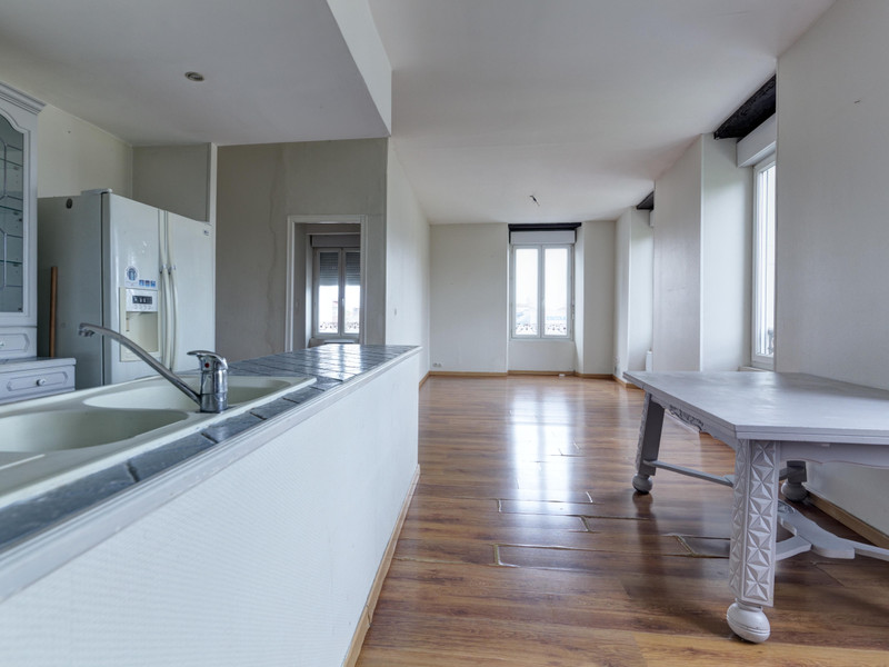 French property for sale in Pau, Pyrénées-Atlantiques - €172,000 - photo 2