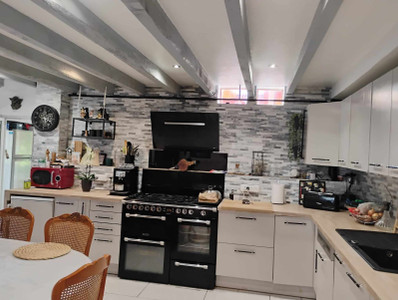 French property for sale in Périgueux, Dordogne - €200,000 - photo 1