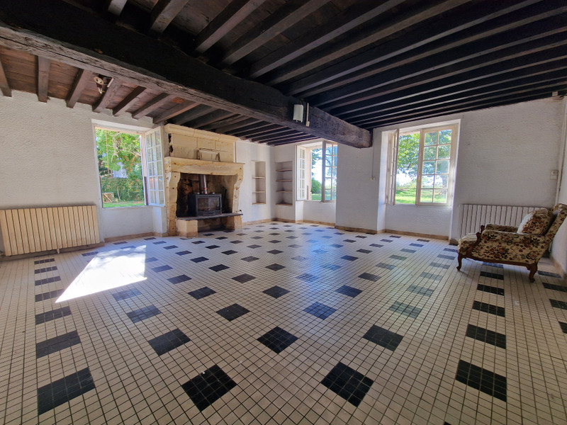 French property for sale in Saint-André-de-Cubzac, Gironde - €499,000 - photo 4
