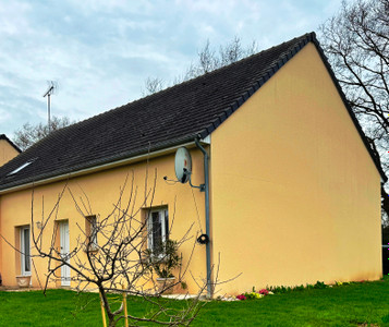 house for sale in Mayenne