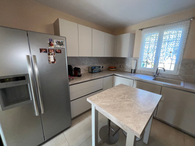 French property for sale in Carcès, Var - €456,000 - photo 9