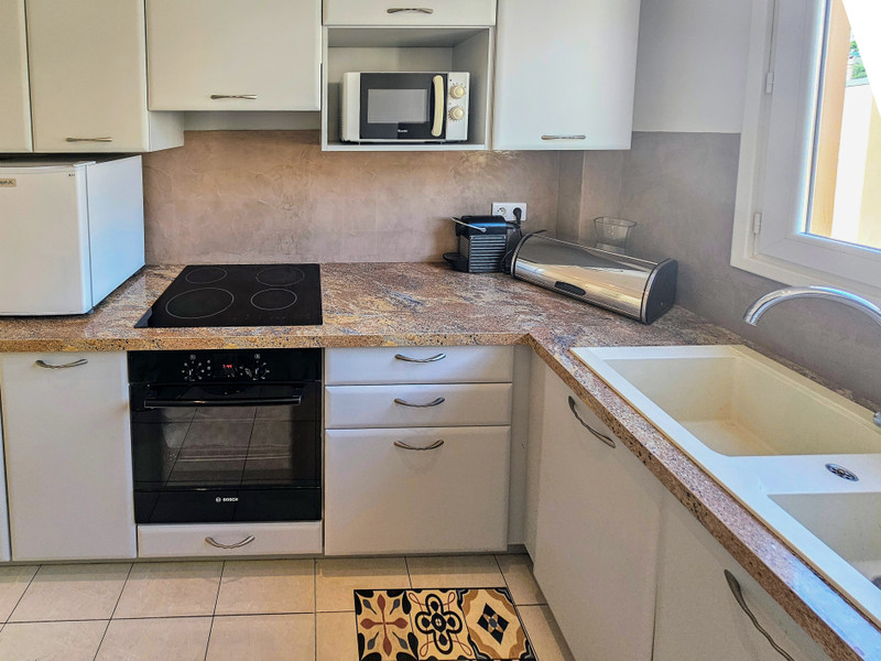 French property for sale in Villefranche-sur-Mer, Alpes-Maritimes - €449,000 - photo 4