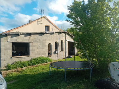 French property for sale in Loretz-d'Argenton, Deux-Sèvres - €290,322 - photo 4