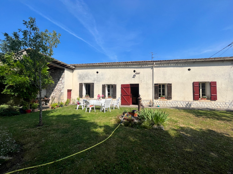 House for sale in SaintPhilippeduSeignal Gironde Old farmhouse France REF A21598CAH33