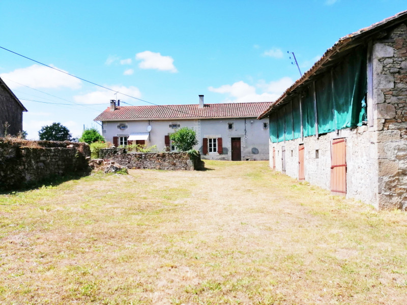 Maison à vendre à Champniers-et-Reilhac, Dordogne - 130 800 € - photo 1