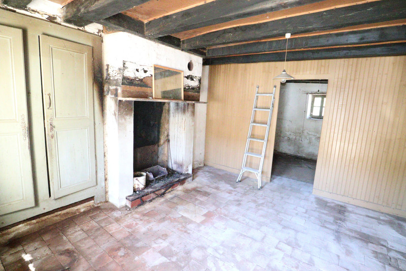 French property for sale in Lathus-Saint-Rémy, Vienne - €31,600 - photo 3