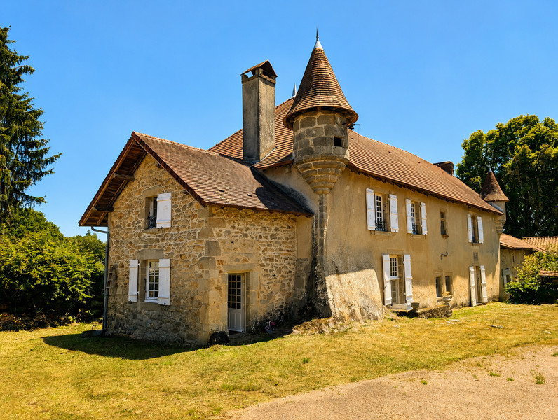 French property for sale in Marval, Haute-Vienne - €418,700 - photo 9